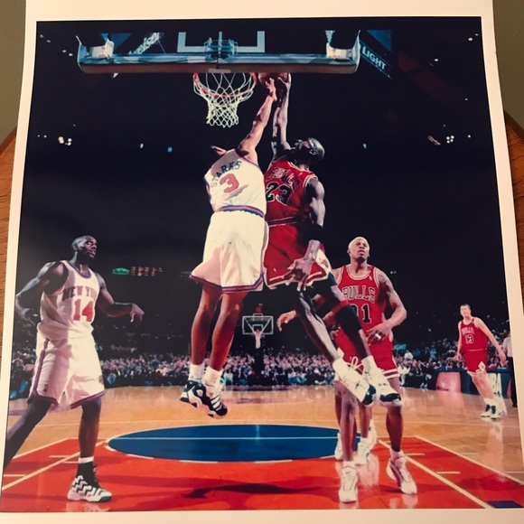 JOHN STARKS KNICKS BLOCKS MICHAEL JORDAN🤯 GLOSSY 8.5x11 REPRINT NBA POSTER NEW! - Picture 3 of 8